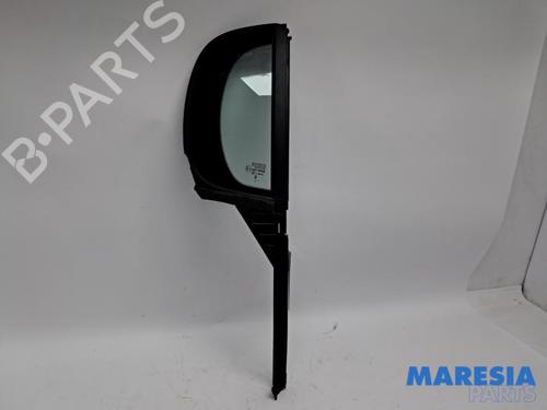 Used Front right quarter glass Front right quarter glass PEUGEOT 208 II (UB_, UP_, UW_, UJ_) 1.2 PureTech 100 (101 hp) 40093227 40093227
