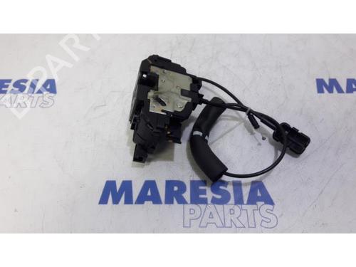 Used Electronic module RENAULT SCÉNIC III (JZ0/1_) 1.5 dCi (110 hp) 31511164