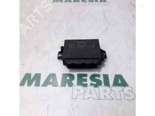 Used Electronic module RENAULT ESPACE IV (JK0/1_) 2.0 (JK0A, JK1D, JK0N) (170 hp) 31421561