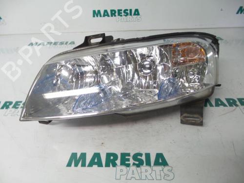 Venstre forlygte FIAT STILO (192_) 1.6 16V (192_XB1A) (103 hp) 31428850
