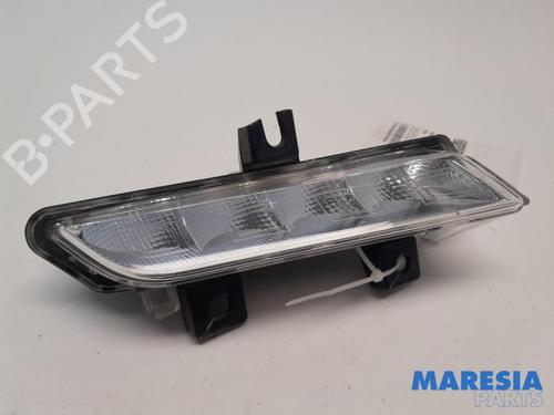 Used Right daytime light RENAULT CLIO IV (BH_) 1.2 TCe 120 (BHM0) (120 hp) 31515556