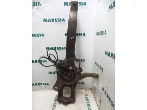 Right front steering knuckle ALFA ROMEO 166 (936_) 2.0 T.Spark (936A3A__) | BP31456887M26
