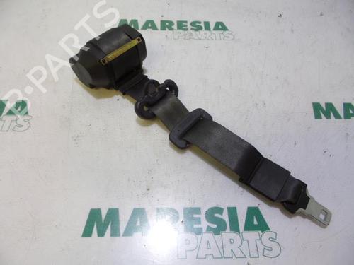 Used Rear center seatbelt RENAULT CLIO II (BB_, CB_) 1.4 16V (B/CB0P, BB13) (98 hp) 31488156