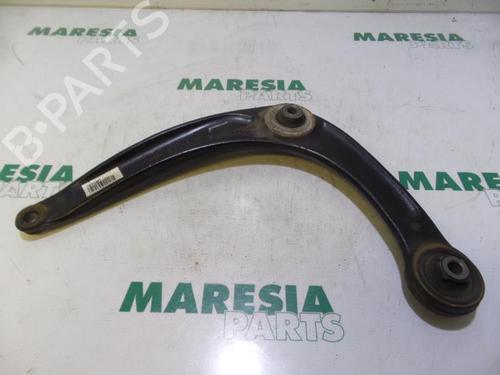 Used Left front suspension arm PEUGEOT 5008 (0U_, 0E_) 1.6 16V (120 hp) 31533269