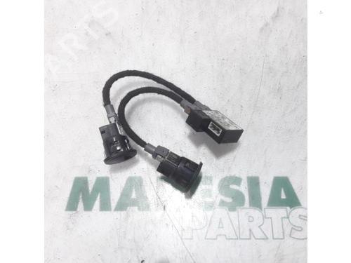 andre-peugeot-2008-i-cu_-2013-31515018 main image