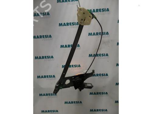 Used Rear right window mechanism RENAULT ESPACE II (J/S63_) 2.8 V6 (J638, J63J) (150 hp) 31514387