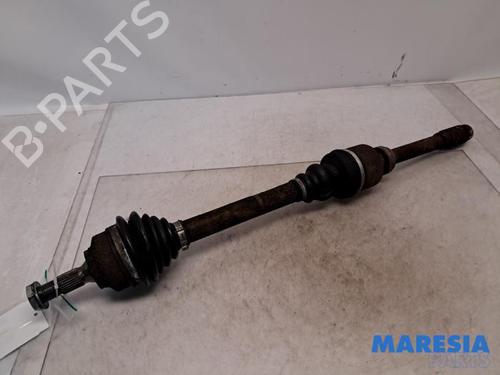 Used Right front driveshaft PEUGEOT 307 CC (3B) 2.0 16V (136 hp) 31458379