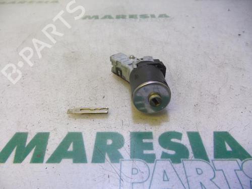 Used Ignition barrel PEUGEOT 208 I (CA_, CC_) 1.6 GTi (200 hp) 31386818