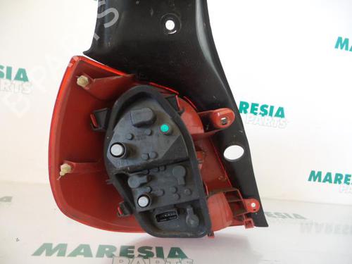 Right taillight RENAULT CLIO III (BR0/1, CR0/1) 1.5 dCi (C/BR0G, C/BR1G) | BP31437978C35