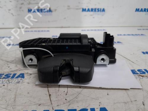 Used Electronic module PEUGEOT 5008 (0U_, 0E_) 1.6 HDi (112 hp) 31536529