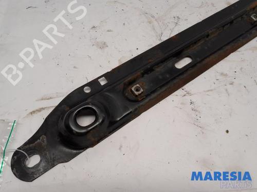 Crossmember PEUGEOT 3008 I MPV (0U_) 1.6 THP | BP31409589C162