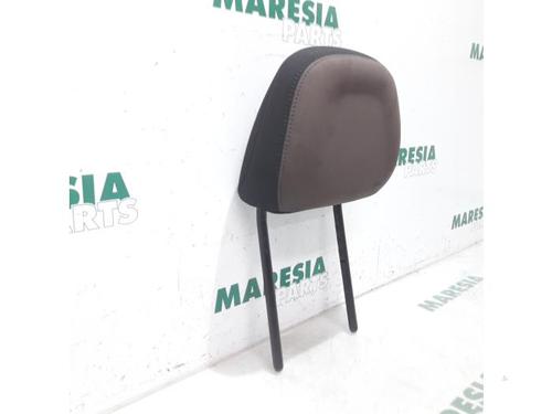Headrest PEUGEOT 2008 I (CU_) 1.2 VTi | BP31443567I31