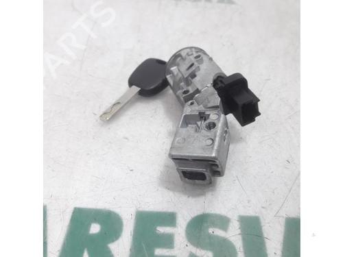 Ignition barrel CITROËN C3 Picasso (SH_) 1.4 VTi 95 (SH8FSC, SH8FP0, SH8FP6) | BP31528131M48