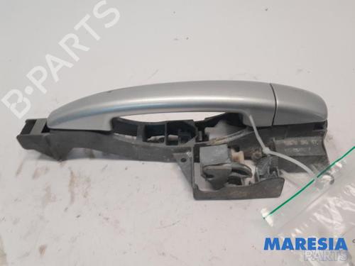 rear-right-exterior-door-handle-peugeot-5008-0u_-0e_-2009-2010-2011-2012-2013-2014-2015-2016-2017-31403572 main image