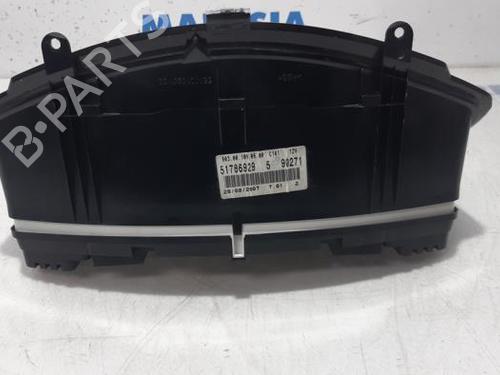 Instrument cluster FIAT CROMA (194_) 2.2 16V | BP31392855C47