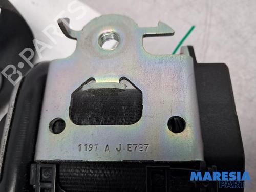 Front right seatbelt PEUGEOT 208 I (CA_, CC_) 1.0 VTi | BP31458084I25