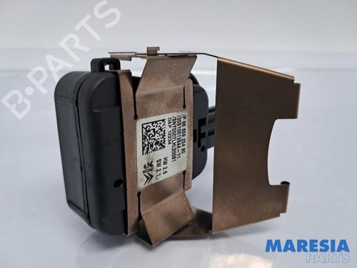 Electronic sensor PEUGEOT 208 I (CA_, CC_) 1.2 VTI 82 | BP31411982M84