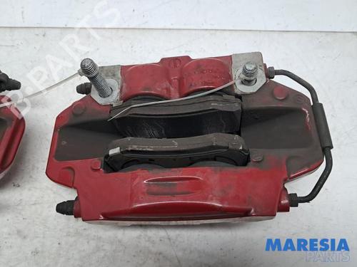 Right front brake caliper ALFA ROMEO GIULIA (952_) 2.2 D (952AEM250, 952AEA250) | BP31387399M104