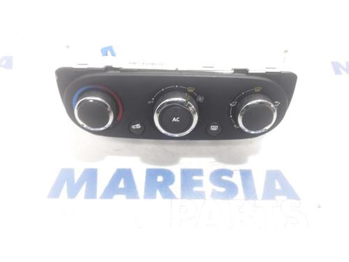 Used Climate control Climate control RENAULT CLIO IV Grandtour (KH_) 0.9 TCe 90 (90 hp) 31534073 31534073