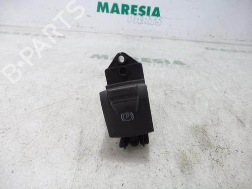 switch-renault-scenic-ii-jm01_-2003-2004-2005-2006-2007-2008-2009-2010-31509215 main image