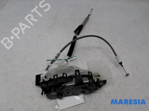 Used Electronic module Electronic module PEUGEOT 208 II (UB_, UP_, UW_, UJ_) 1.2 Hybrid 136 (UPHPYK) (136 hp) 39932774 39932774