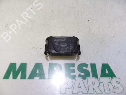 Used Electronic sensor RENAULT VEL SATIS (BJ0_) 3.5 V6 (BJ0R, BJ0V, BJ0U) (241 hp) 31533352