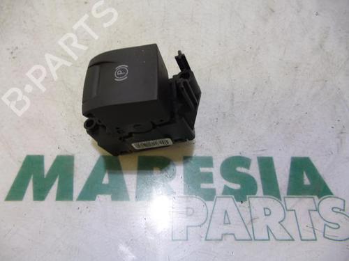 switch-renault-grand-scenic-iii-jz01_-2009-2010-2011-2012-2013-2014-2015-2016-31385430 main image