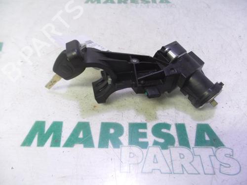 Used Ignition barrel FIAT PUNTO (199_) 1.4 (199AXB1A, 199BXB1A, 199BXB11, 199AXB11) (78 hp) 31484378
