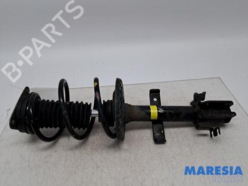 Used Right front shock absorber Right front shock absorber RENAULT CAPTUR I (J5_, H5_) 1.3 TCe 150 (J5NK, J5JS) (150 hp) 40157859 40157859