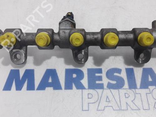 Sprederrør RENAULT TRAFIC II Van (FL) 2.0 dCi 115 (FL01, FL0U, FL00, FL0H, FL0M) (114 hp) 31464038