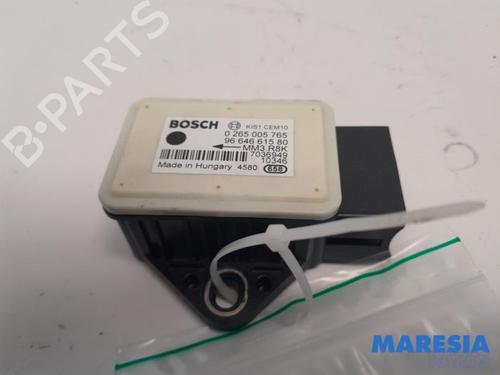 Used Electronic module PEUGEOT 5008 (0U_, 0E_) 1.6 16V (156 hp) 31461627