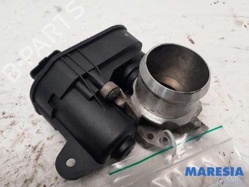 Used Throttle body CITROËN C3 III (SX) 1.2 THP 110 (SXHNPS, SXHNZT, SXHNZ6) (110 hp) 31520479