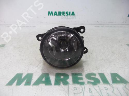 right-front-fog-light-renault-megane-ii-coupe-cabriolet-em01_-2003-2004-2005-2006-2007-2008-2009-2010-31397739 main image