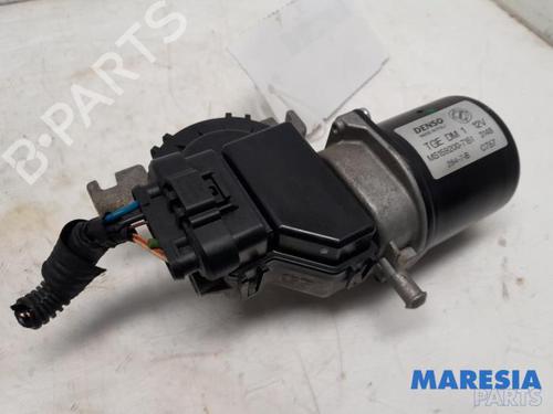 Used Front wiper motor FIAT PANDA (169_) 1.4 (169AXE1B) (100 hp) 31444916