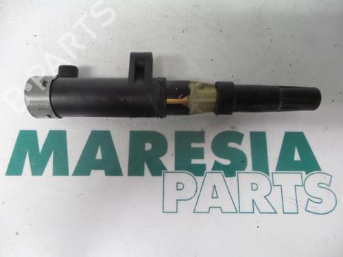 ignition-coil-renault-scenic-ii-jm01_-2003-2004-2005-2006-2007-2008-2009-2010-31394782 main image