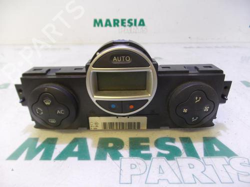 Used Climate control RENAULT SCÉNIC II (JM0/1_) 1.6 (JM0C, JM0J, JM1B) (113 hp) 31504558