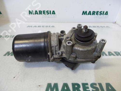 Used Front wiper motor RENAULT LAGUNA II Grandtour (KG0/1_) 1.9 dCi (KG0G) (120 hp) 31429207