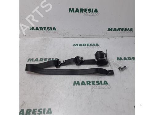 Used Rear left seatbelt RENAULT GRAND SCÉNIC III (JZ0/1_) 1.5 dCi (JZ09, JZ0D, JZ10, JZ14, JZ1G, JZ29, JZ2C) (110 hp) 31425975