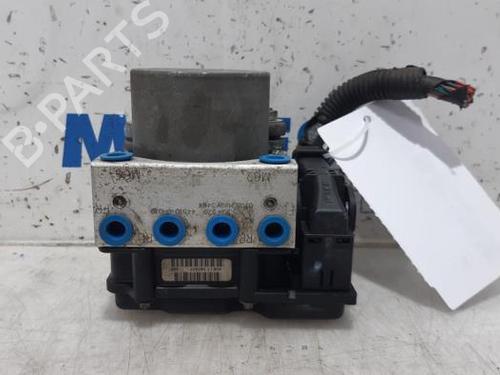 Used ABS pump CITROËN C1 (PM_, PN_) 1.0 (68 hp) 31425580