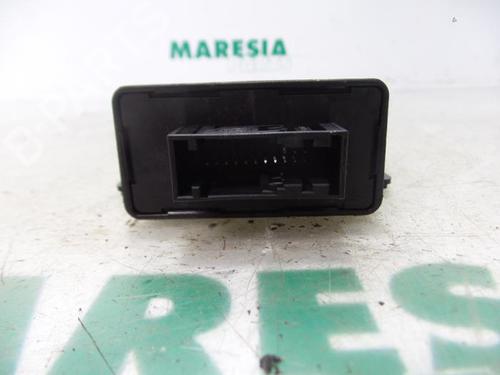 Lights ECU PEUGEOT 407 Coupe (6C_) 2.0 HDi | BP31492190M55