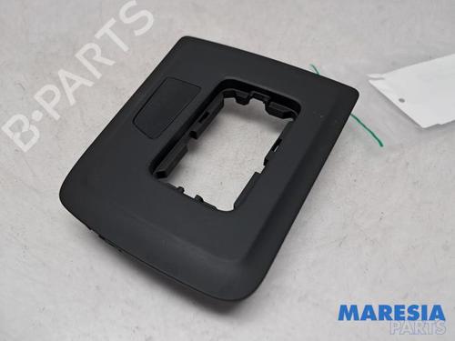 Switch RENAULT SCÉNIC IV (J9_) 1.3 TCe 140 | BP31476701I30