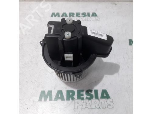 Used Heater blower motor FIAT PANDA (312_, 319_) 0.9 (312PXN1A, 312PXN11) (80 hp) 31521688