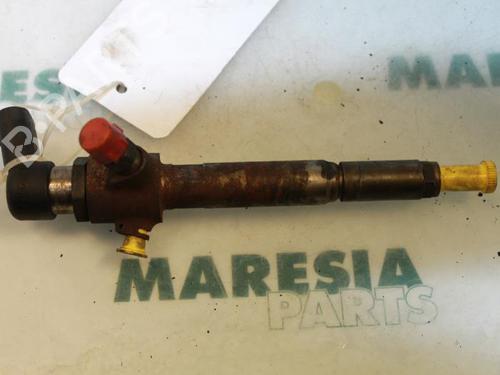 Used Injector RENAULT MEGANE II Estate (KM0/1_) 1.5 dCi (KM16, KM1E) (106 hp) 31387556