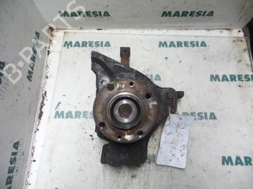 Used Left front steering knuckle FIAT PUNTO (176_) 60 1.2 (176AP, 176AR, 176AQ, 176BB) (60 hp) 31385446