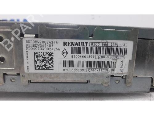 Radio RENAULT CLIO III (BR0/1, CR0/1) 2.0 16V (BR0C, BR0K, CR0C, CR0K) | BP31498679E6