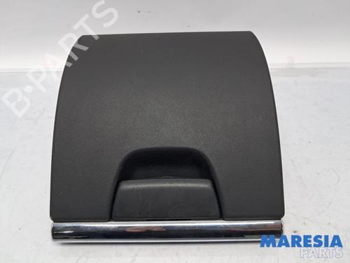 Handschuhfach für CITROËN C6 (TD_) 2.7 HDi (204 hp) 31437073