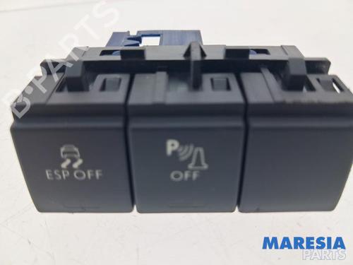 Used Switch Switch 37875730 37875730