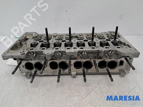 Used Cylinder head ALFA ROMEO GIULIA (952_) 2.2 D (952AEM250, 952AEA250) (150 hp) 31479449