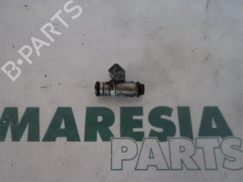 Used Injector FIAT PUNTO (188_) 1.2 60 (188.030, .050, .130, .150, .230, .250) (60 hp) 31474421