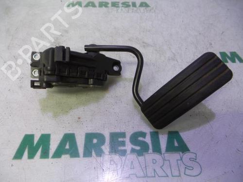 Módulo eletrónico RENAULT ESPACE IV (JK0/1_) 2.2 dCi (JK0H) (150 hp) 31418927